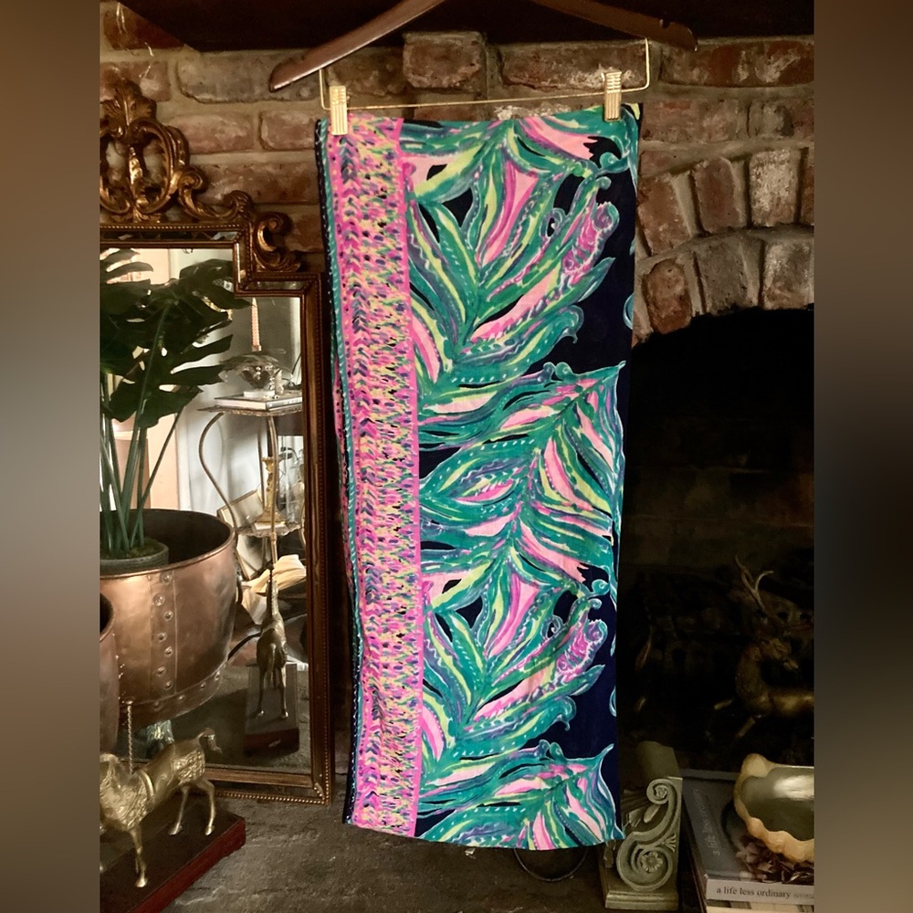Lilly Pulitzer Vibrant Tropical Print Infinity Scarf Resort Luxury Vintage EUC - Picture 12 of 14